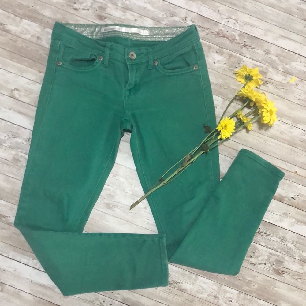 Dollhouse stretch pants 7